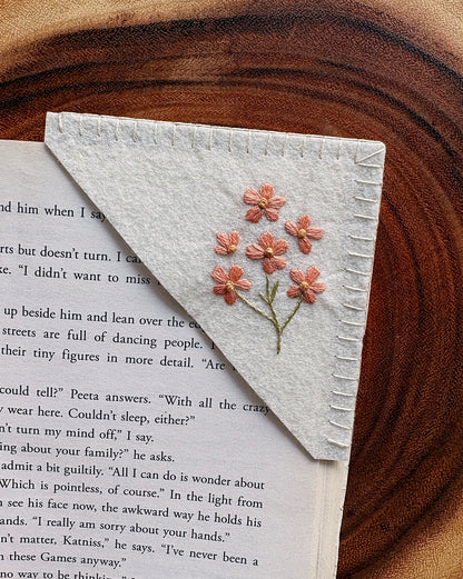 Pressed Florals — Felt Corner Bookmark