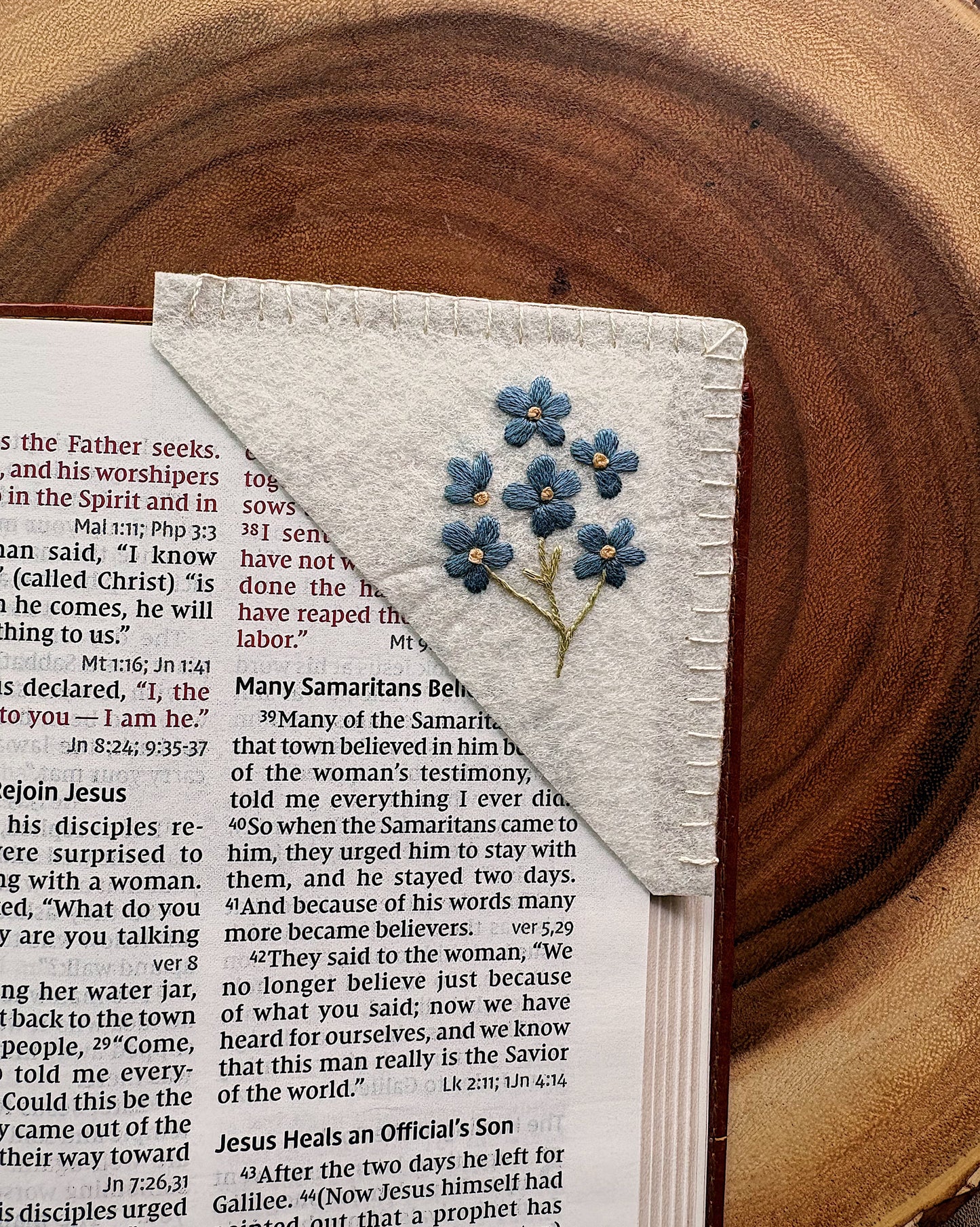 Pressed Florals — Felt Corner Bookmark